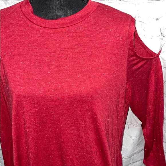 🎉SALE🎉 NWT Style & Co Shoulder Red Cut-Out 1X - Picture 4 of 16